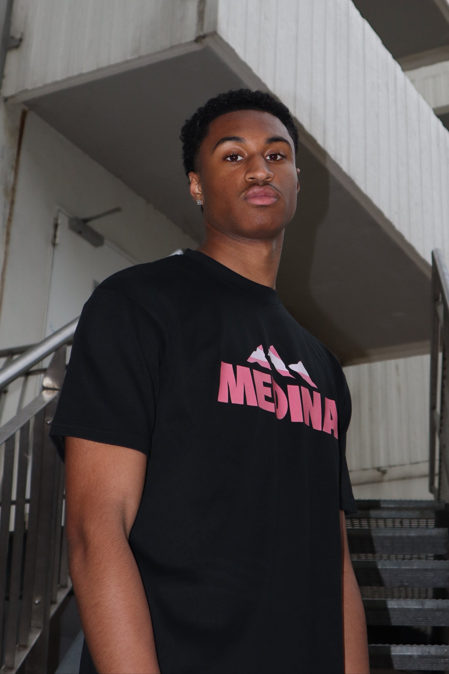 Black-Tshirt